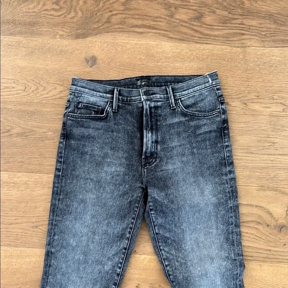 Mother the insider crop step fray jeans - size 31 - Picture 2 of 6